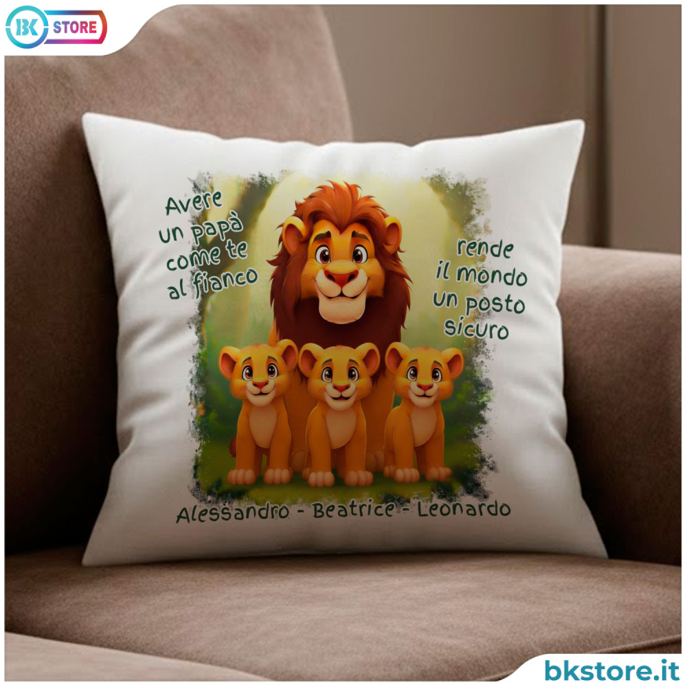 Idea regalo festa del papà, cuscino personalizzato con papà leone e leoncini